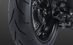 Super Wide Tubeless Tire Aerox